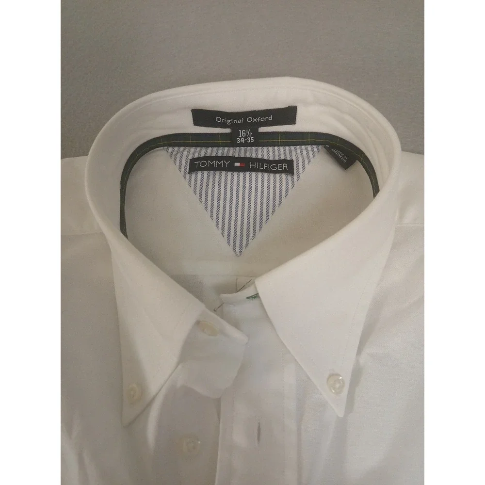 Vintage '90's Tommy Hilfiger White Button Down Shirt Size 16.5-34/35 Lion Crest - Picture 4 of 8